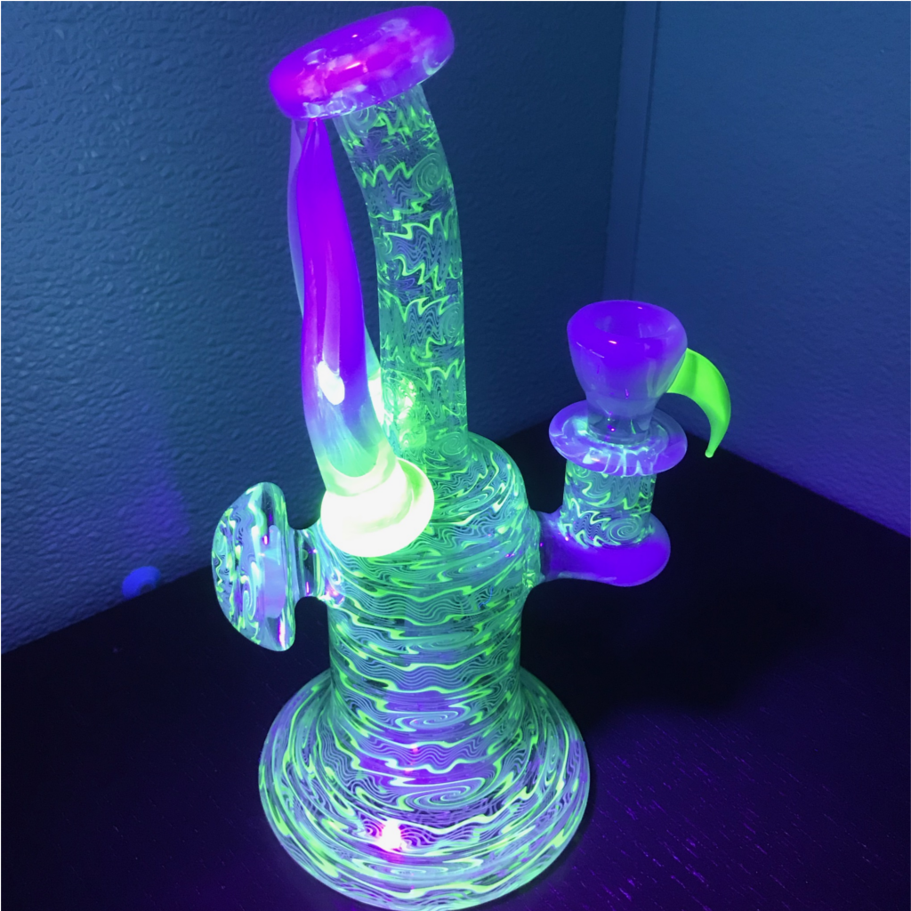 Andy G Icy Wig Wag Banger Hanger