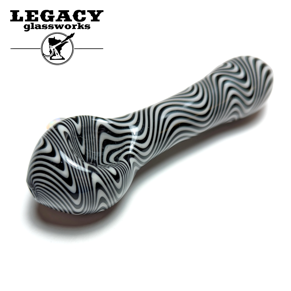 Gram Master Jay Black & White Wig Wag Spoon w/Opal Accent