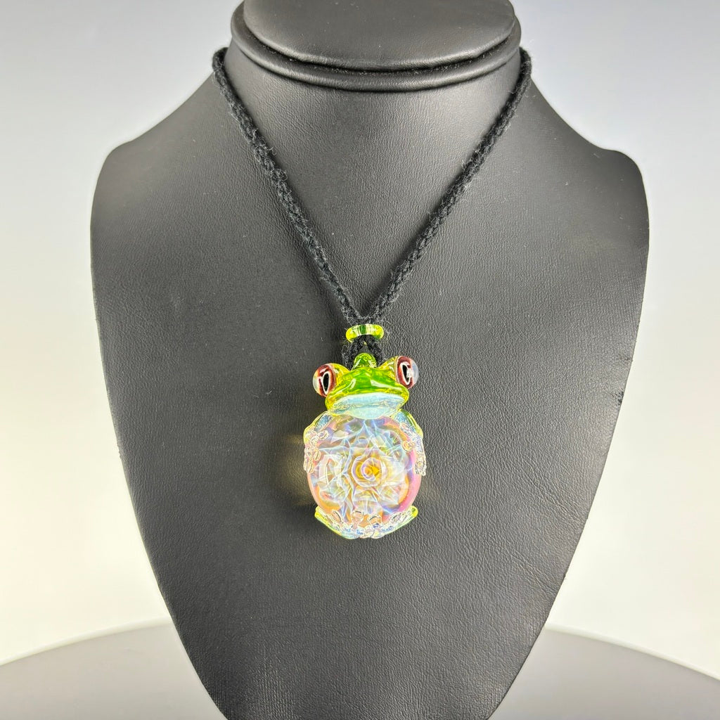 Freeek x Kengtaro Pendants