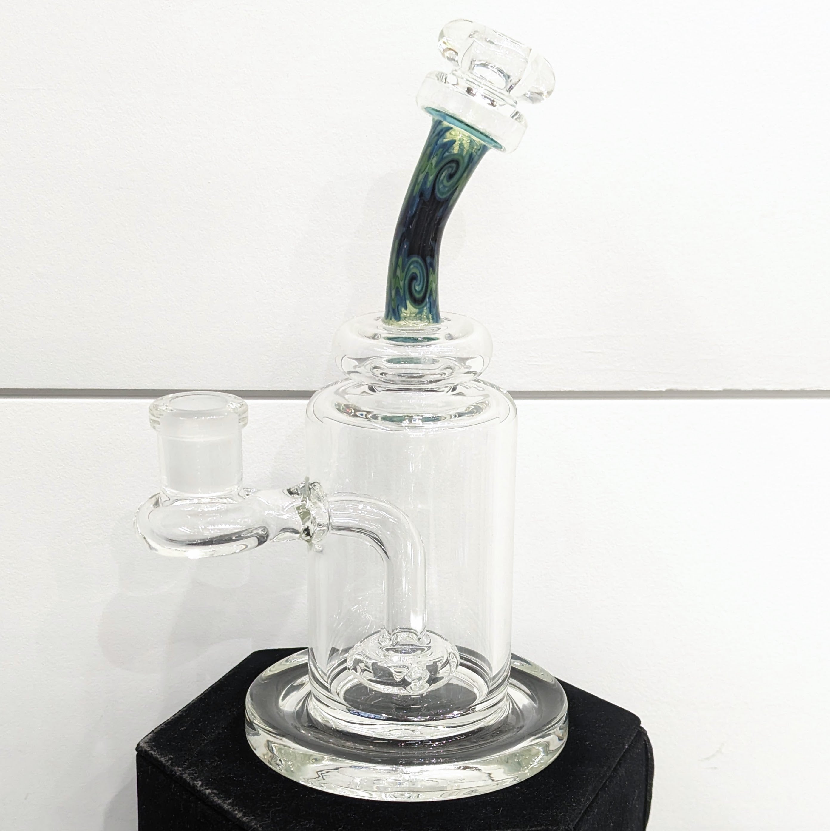 Michael Ray Wig Wag Banger Hanger