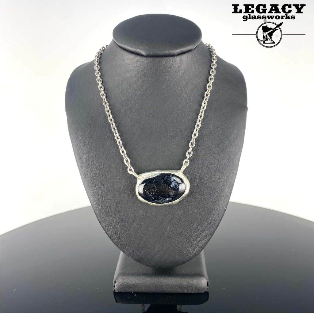 Sam L.S. Black/Glow Eye Neclace