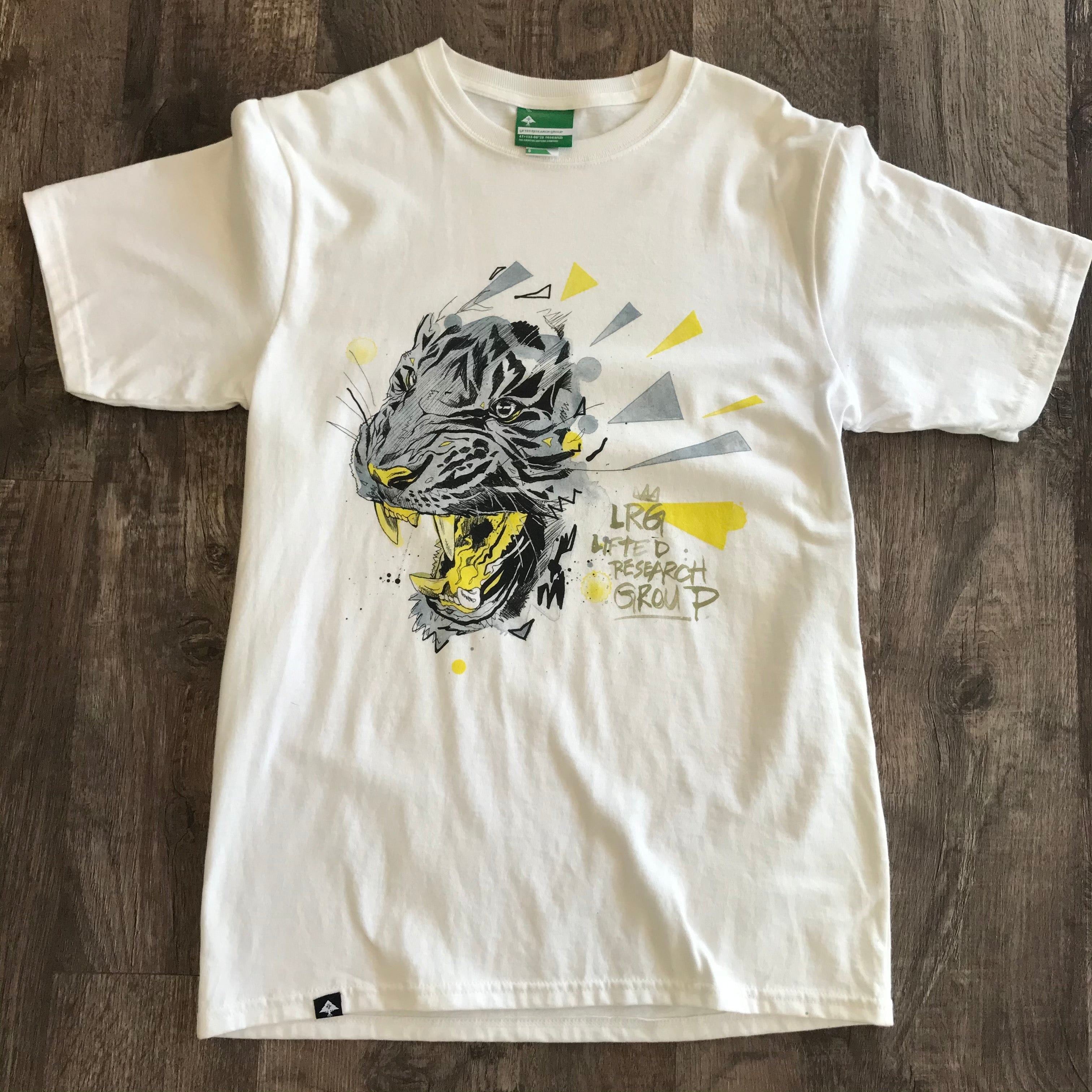 LRG Short Sleeve Shirt - Lion