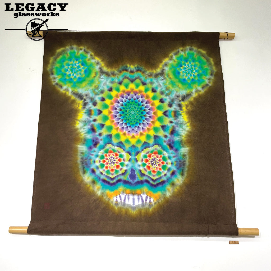 Yogu x Aquariust "Chappy Skull" Tapestry Motif