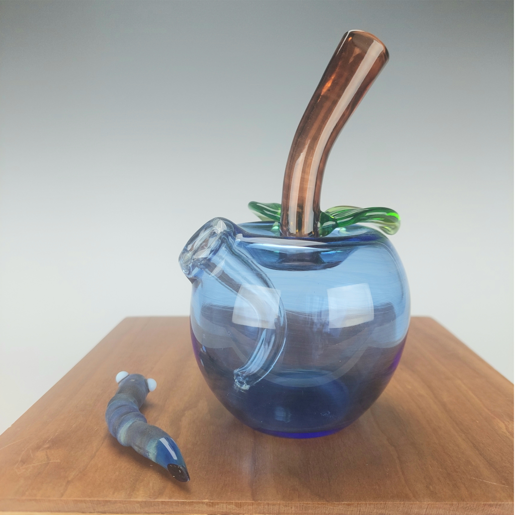 Pouch Glass Apple Rig w/ Worm Dabber