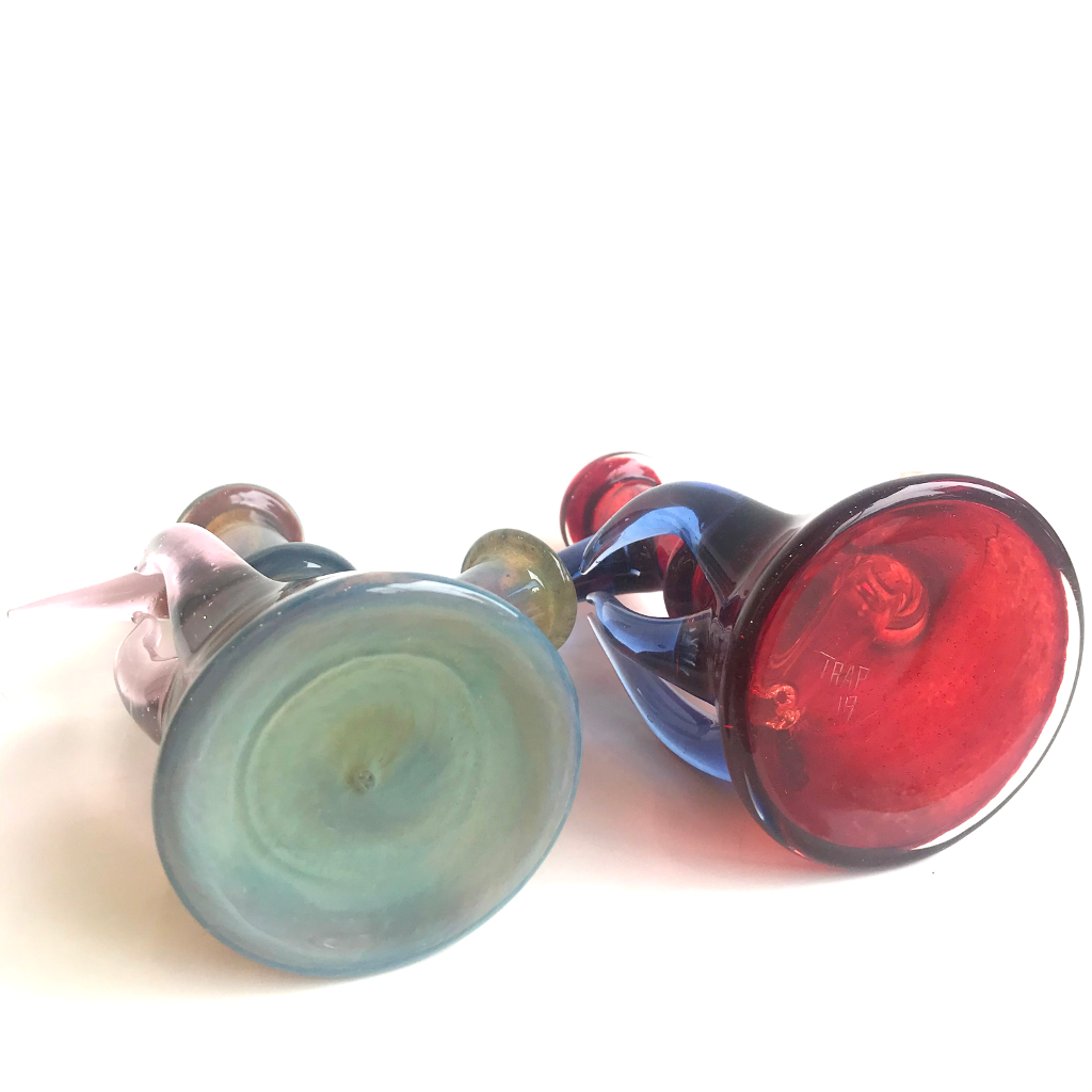 Trap Glass Horned Mini Beakers